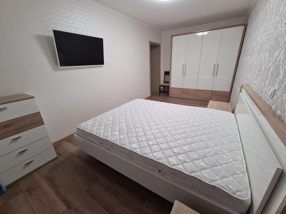 127-Avenue Apartment Çernivtsi Dış mekan fotoğraf