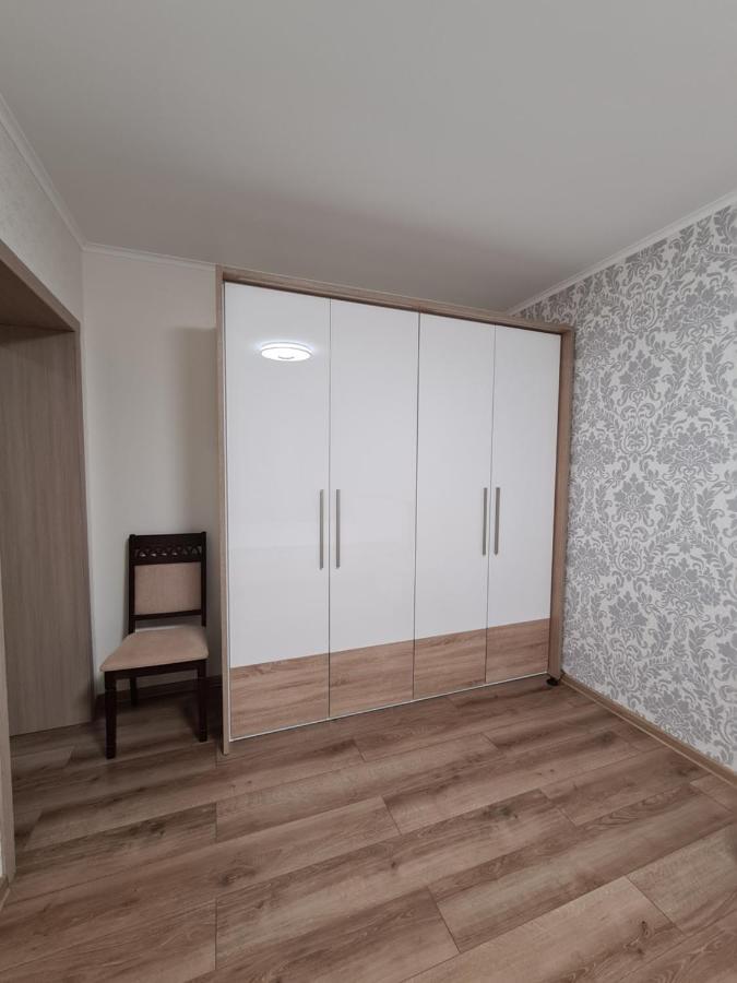 127-Avenue Apartment Çernivtsi Dış mekan fotoğraf
