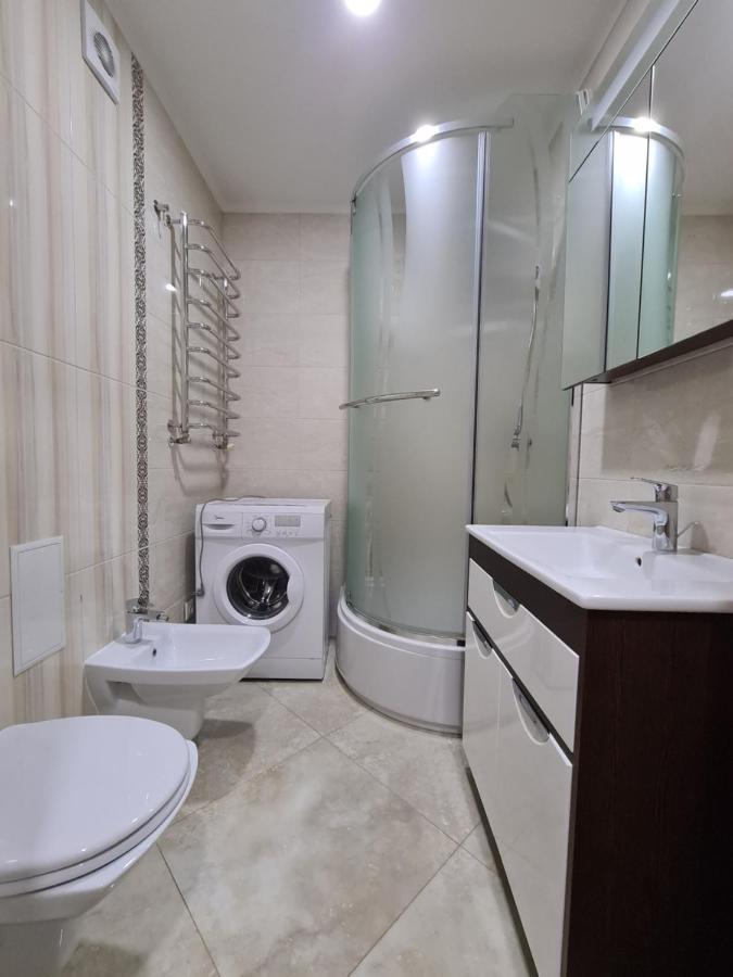 127-Avenue Apartment Çernivtsi Dış mekan fotoğraf